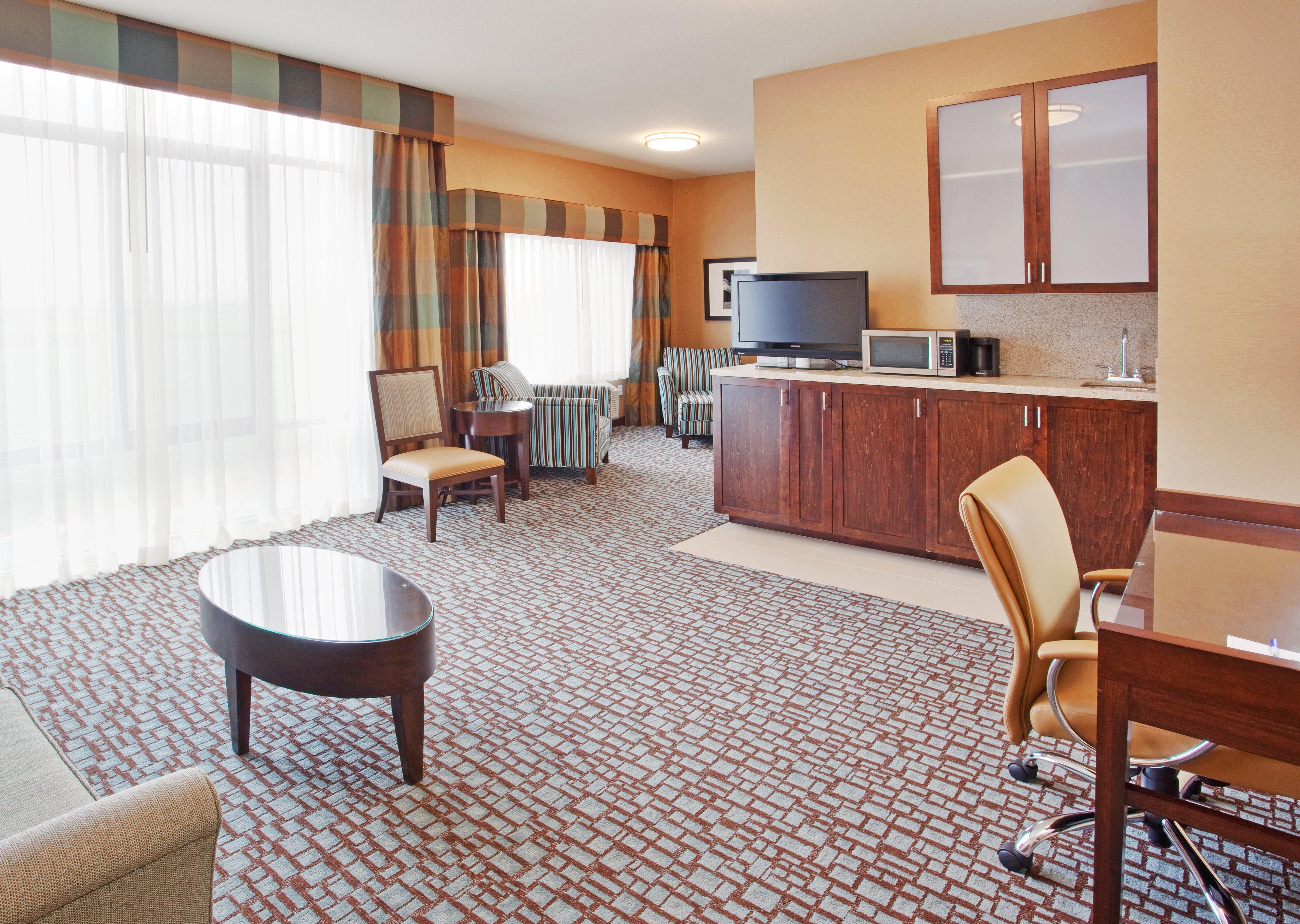Holiday Inn Express&Suites Salinas Exterior foto