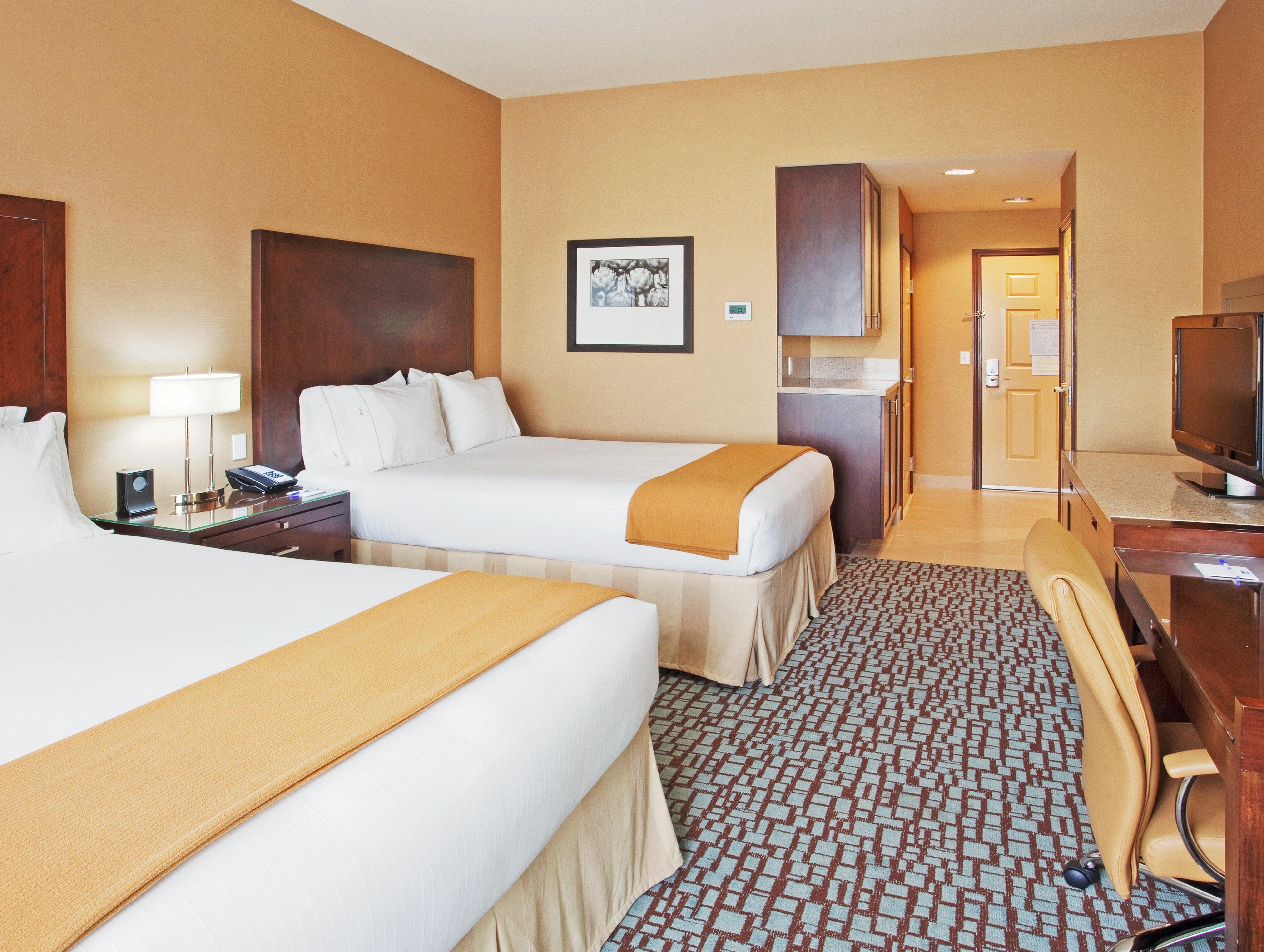 Holiday Inn Express & Suites Salinas By Ihg Exterior foto